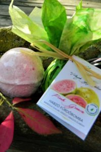 Clematis Szalon Pink guave habzó fürdőbomba - Réti Kényeztető csomag 2